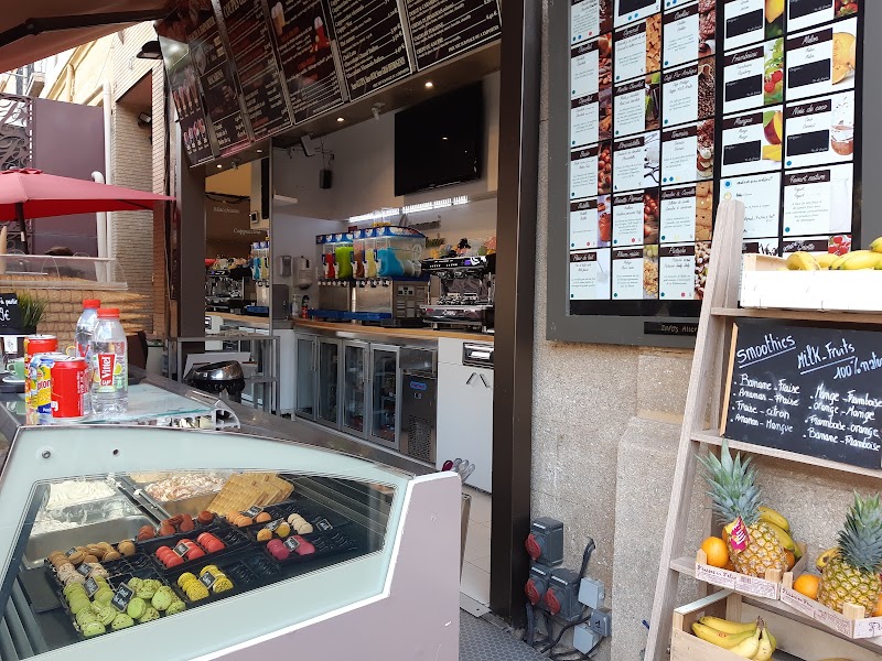 ancienne boutique Giovanni Gelateria (ne fait plus partie de la franchise) - Photo 9