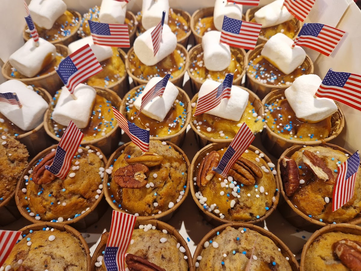 Betty's Resto by House Cookies - Photo 2