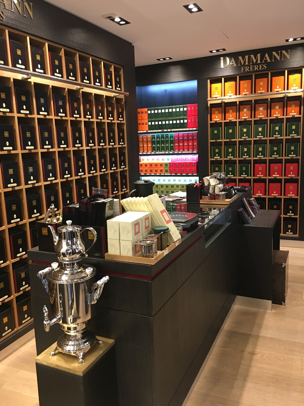 Boutique Dammann Frères Aix-en-provence - Photo 2