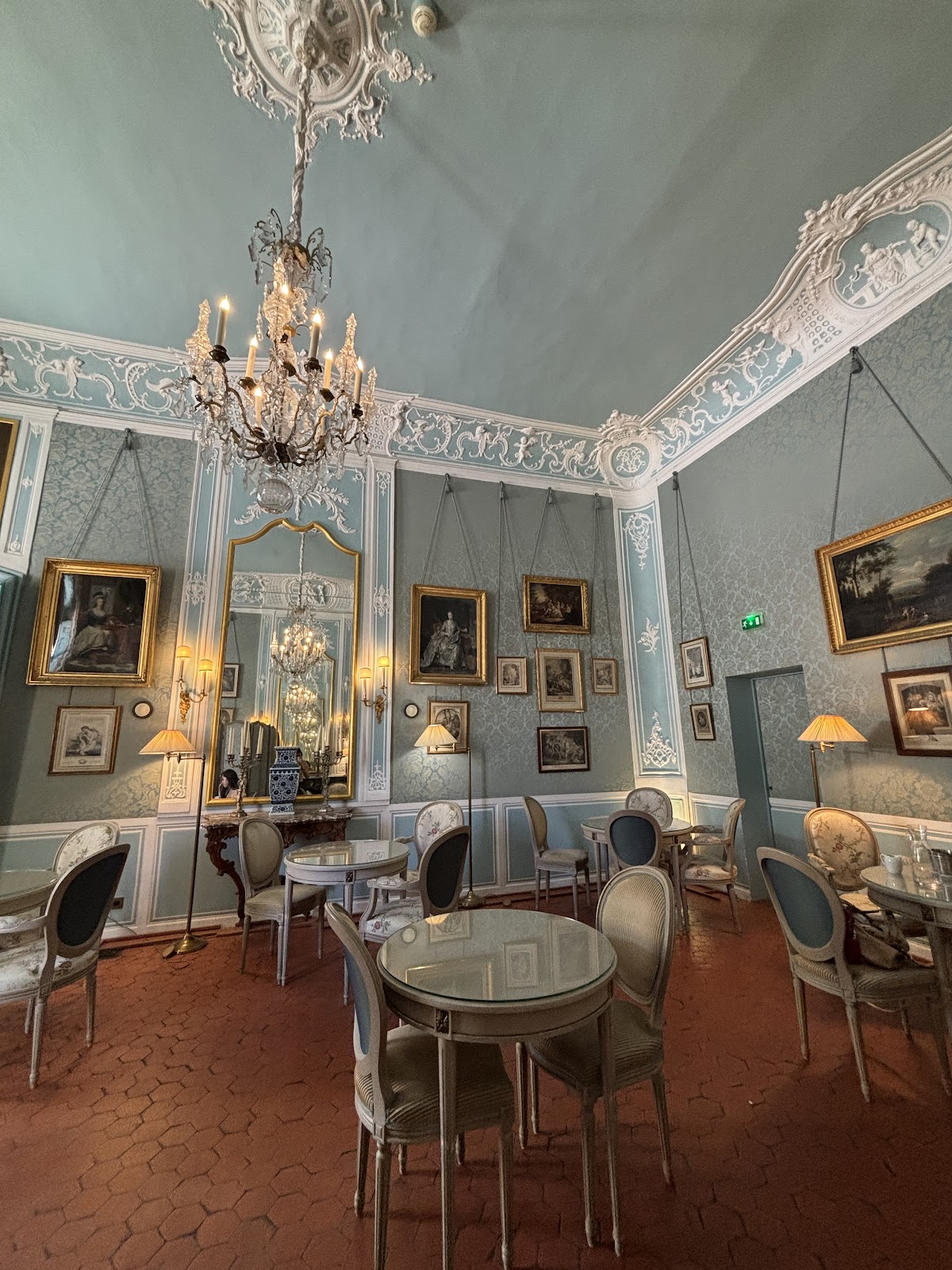 Café Caumont - Photo 4