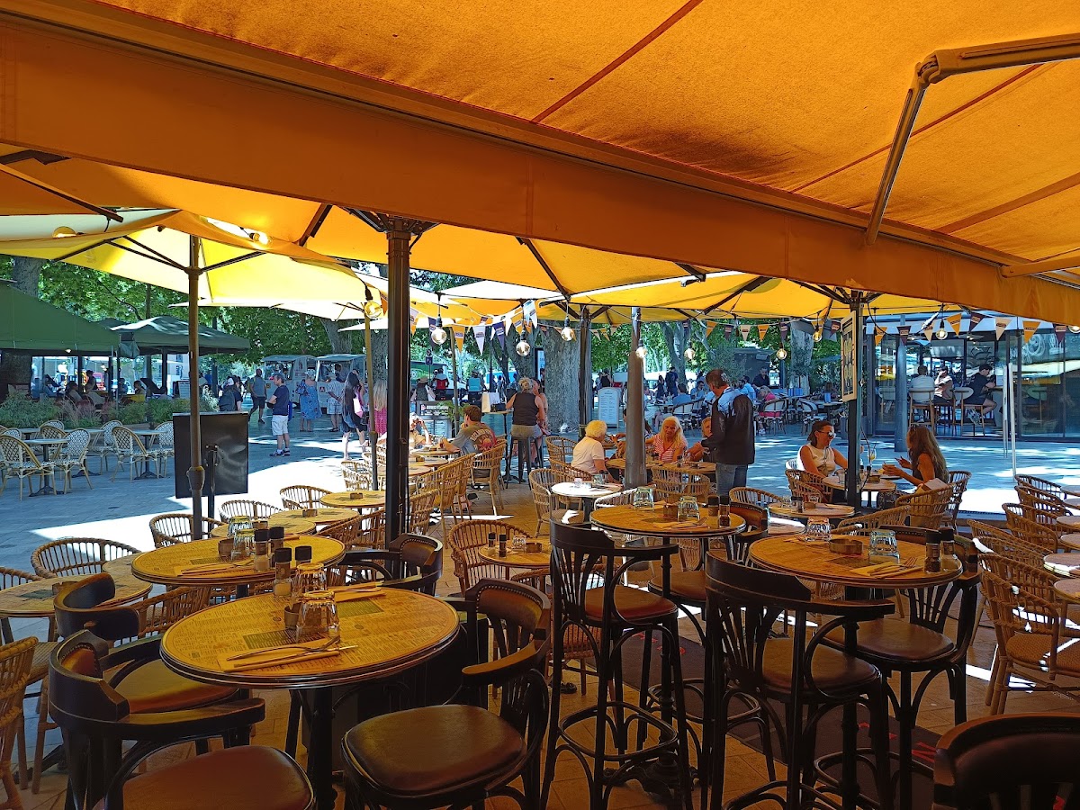 Café Cézanne - Photo 6