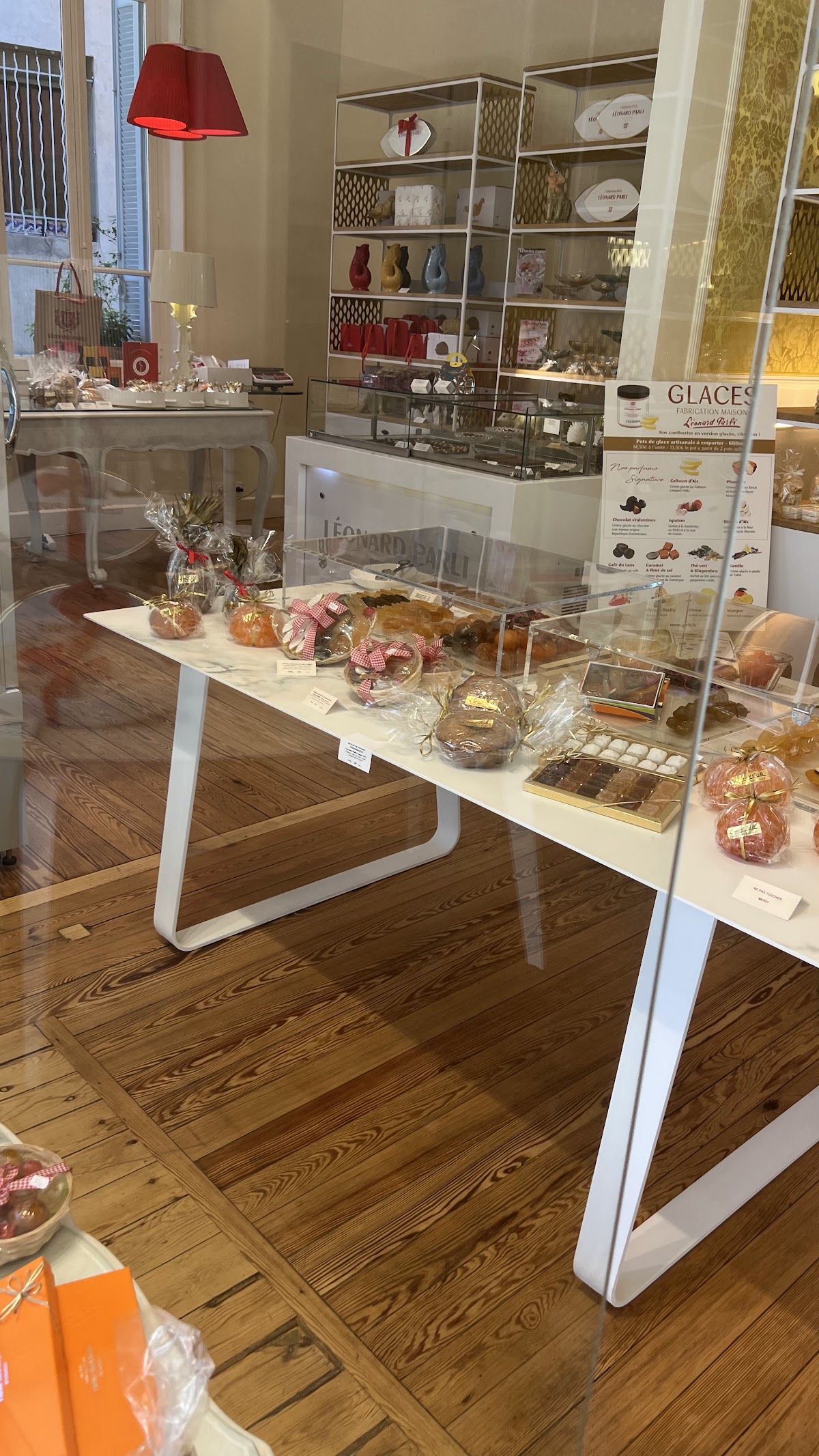 Calissons d'Aix Léonard PARLI - Boutique historique 1920 classée au patrimoine Aixois - Photo 8