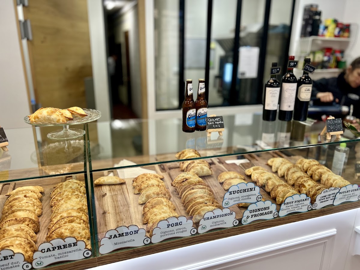 Chez Matias Empanadas - Photo 4