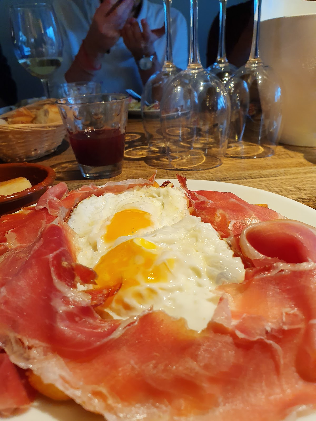 Chiringuito Restaurant - Photo 7