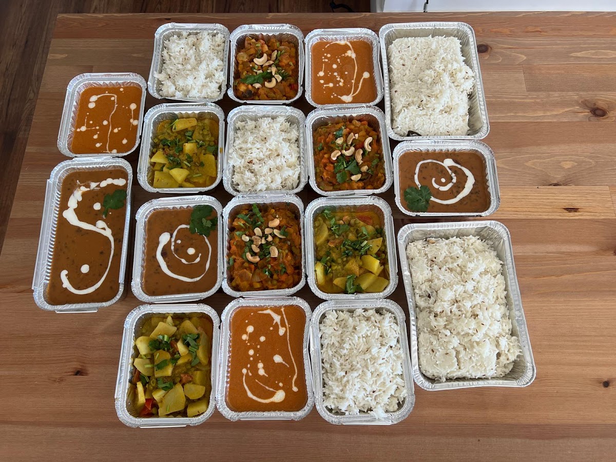 Curry & Co. - Photo 5