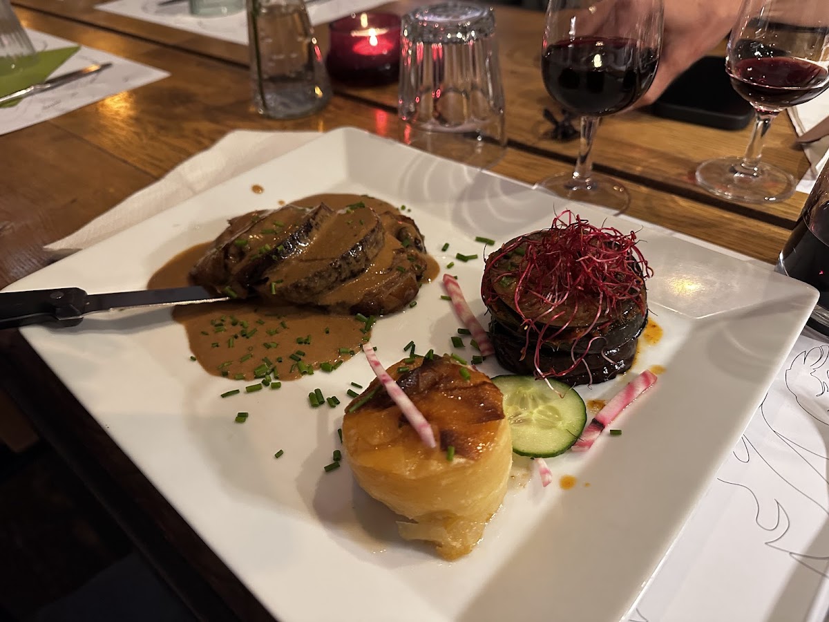 Drôle d'Endroit - Photo 3