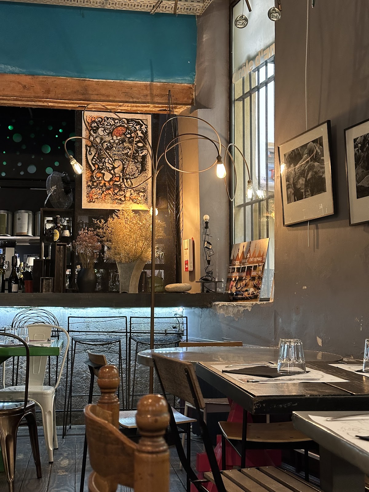 Drôle d'Endroit - Photo 5