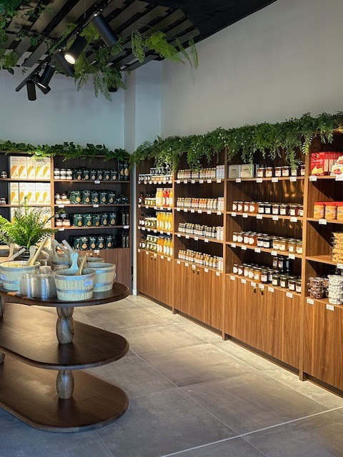 Folies Fromagères . Fromagerie - Photo 2