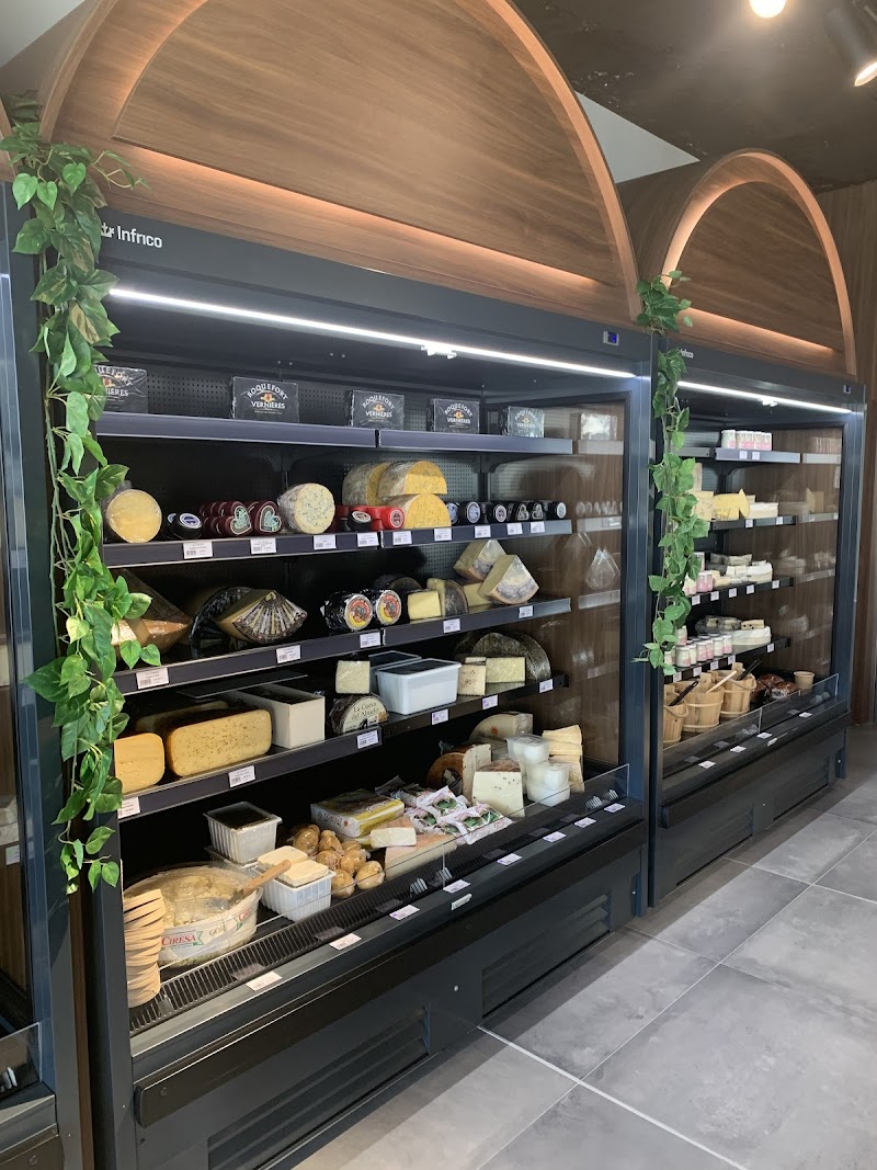 Folies Fromagères . Fromagerie - Photo 6