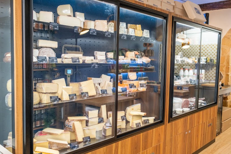 Fromagerie Sacre Bleu - Photo 9