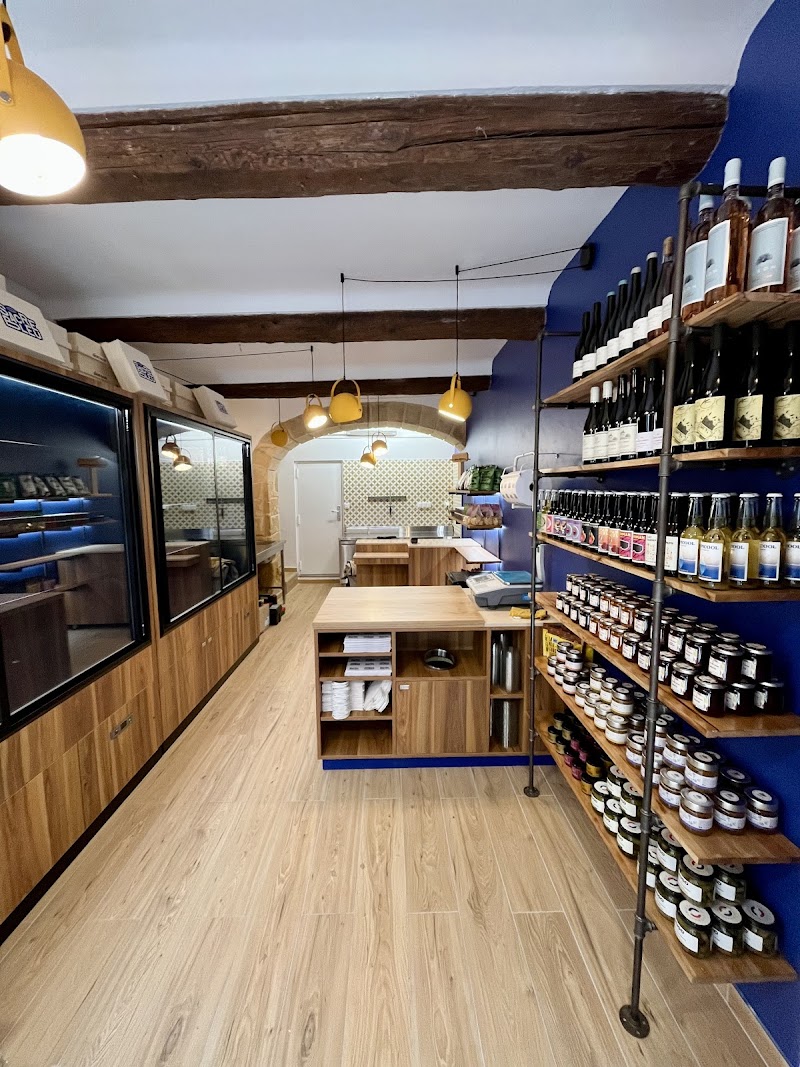 Fromagerie Sacre Bleu - Photo 10