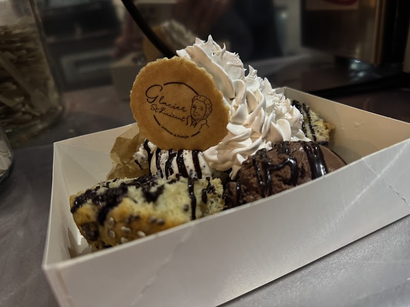 Glacier Saint Laurent - Photo 2