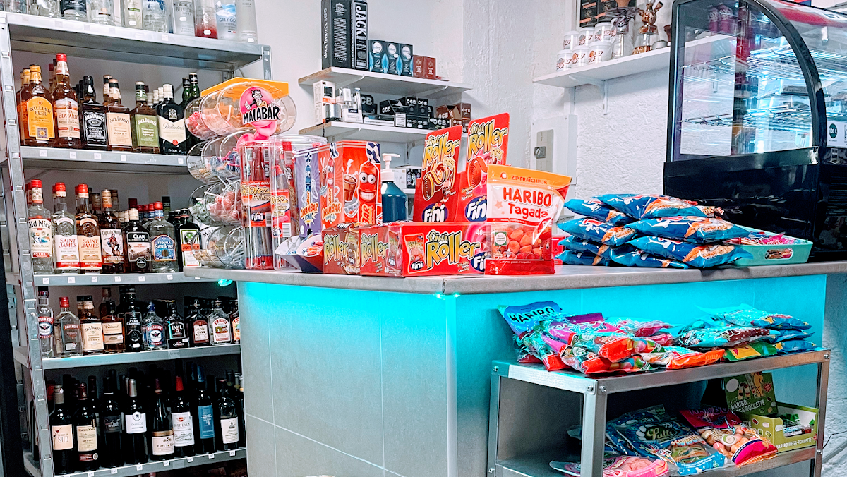 Il Piccolo Mercato 2 - Photo 2