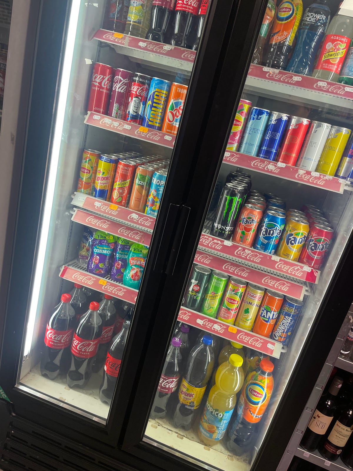 Il Piccolo Mercato 2 - Photo 10