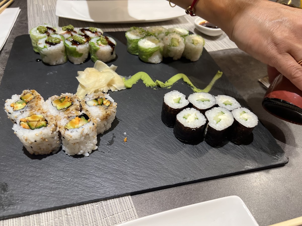 Koï Sushi Bar - Photo 4