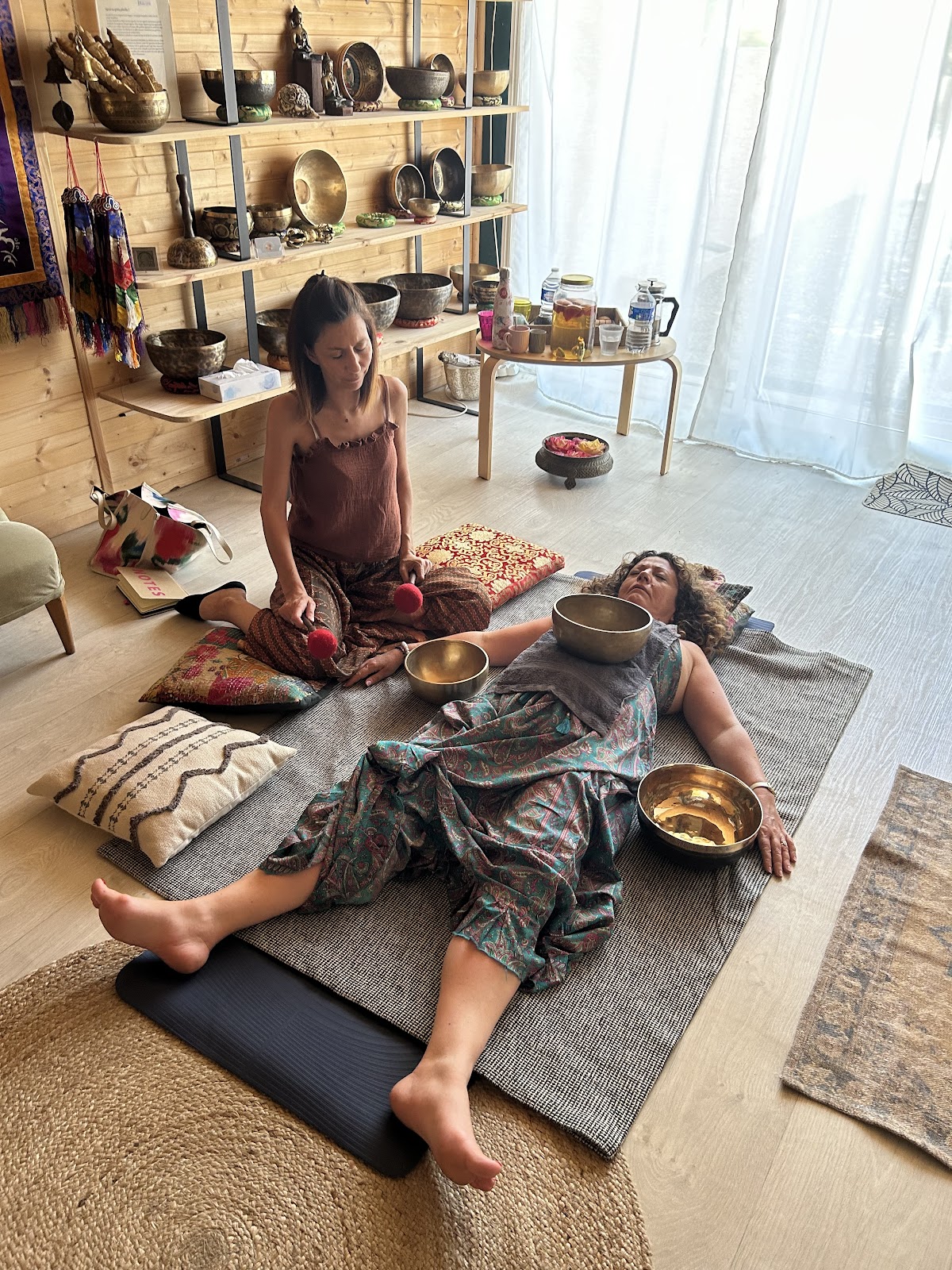 L'Aixprit Népalais formations bols tibétains , soins énergétiques. Boutique d’artisanat Népalais sur Aix en Provence - Photo 10