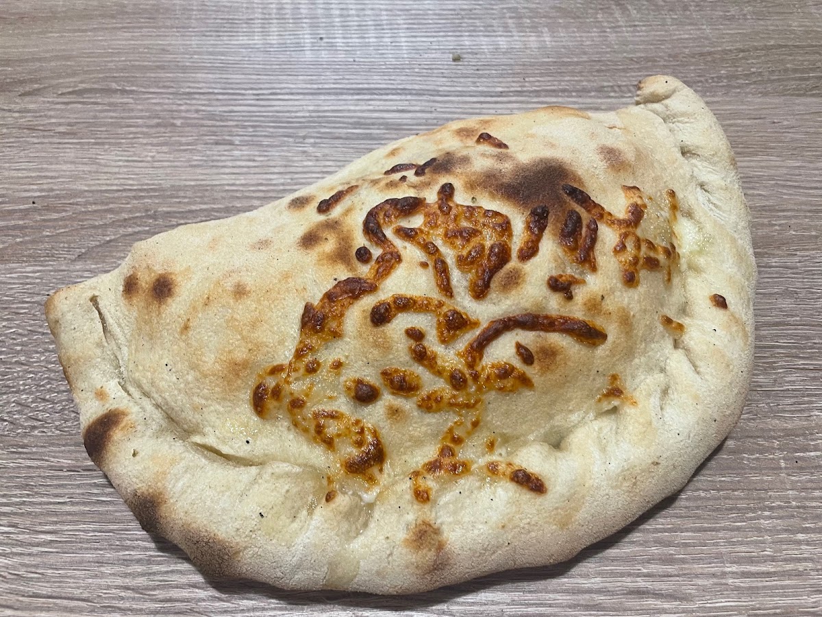 LA CALZONERIA - Photo 10