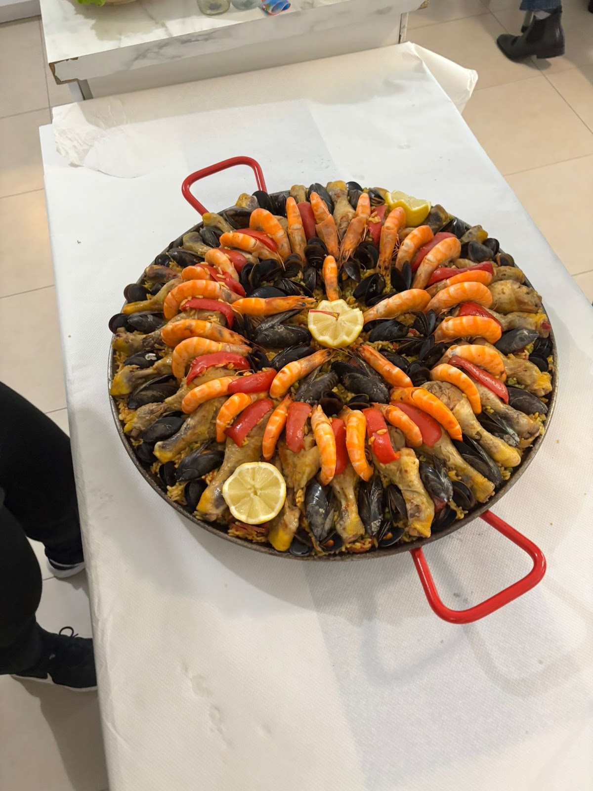 La Casa d'Elisa, Paella&Tapas Traiteur Espagnol - Photo 2