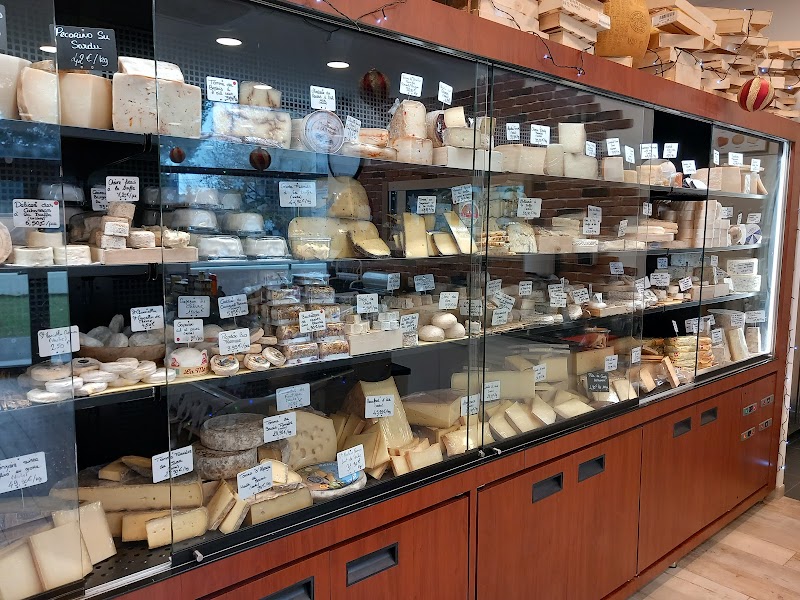 La Cave à Fromages - Photo 2