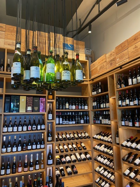 La Cave Aixoise - Photo 2