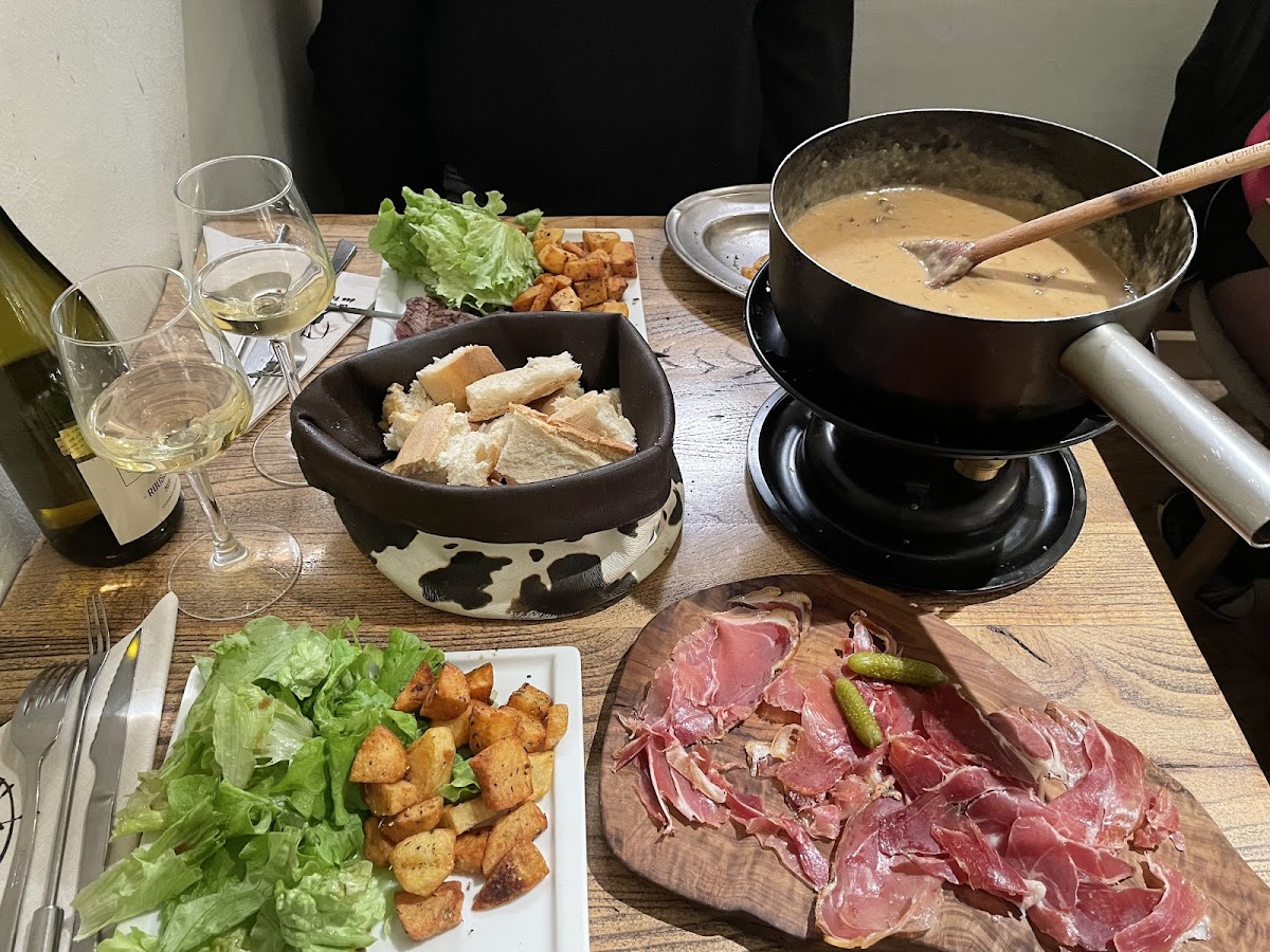 La Maison des Fondues - Photo 3