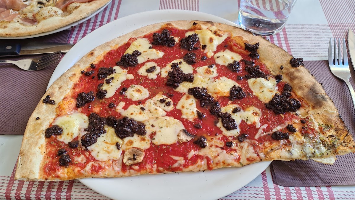 La Pizza - Restaurant - Photo 9