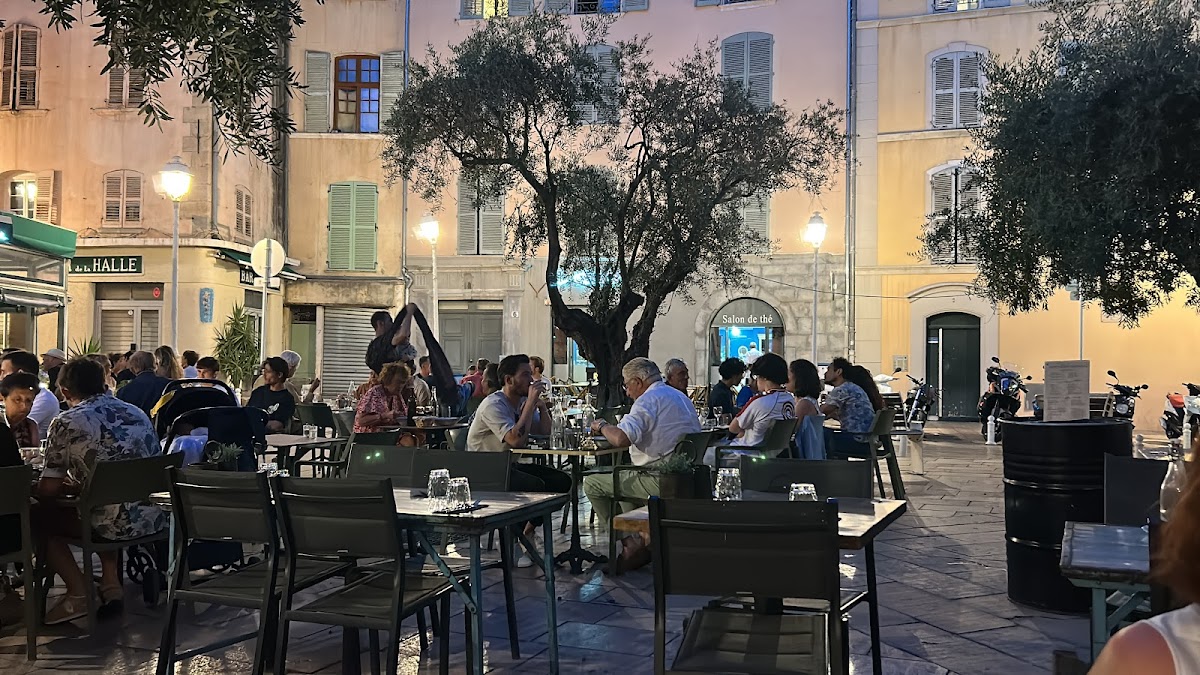 La POISSONNERIE Côté Restaurant - Photo 6