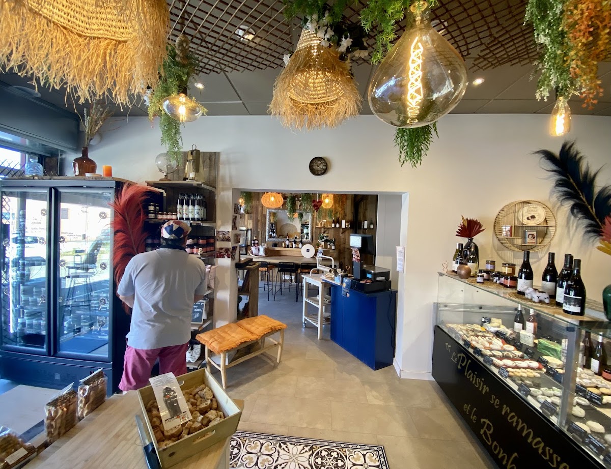 Laurent fromager affineur - Photo 2