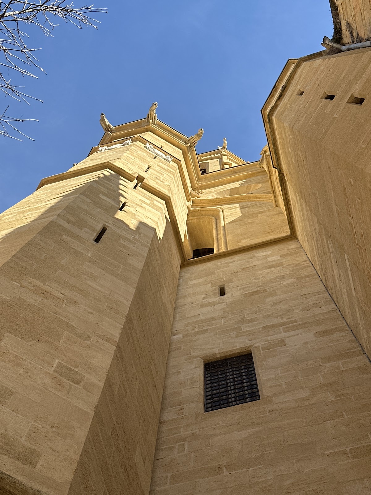 Le Gaulois - Bar, Tabac, Brasserie - Photo 4