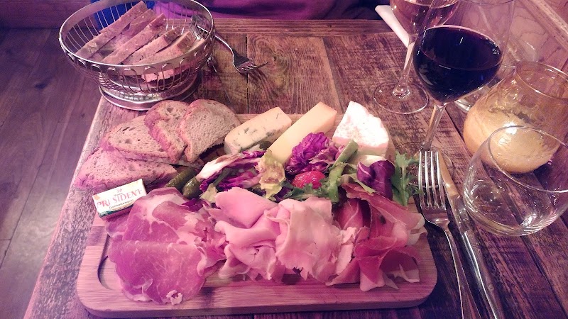 Le Petit Bistrot mirabeau - Photo 5