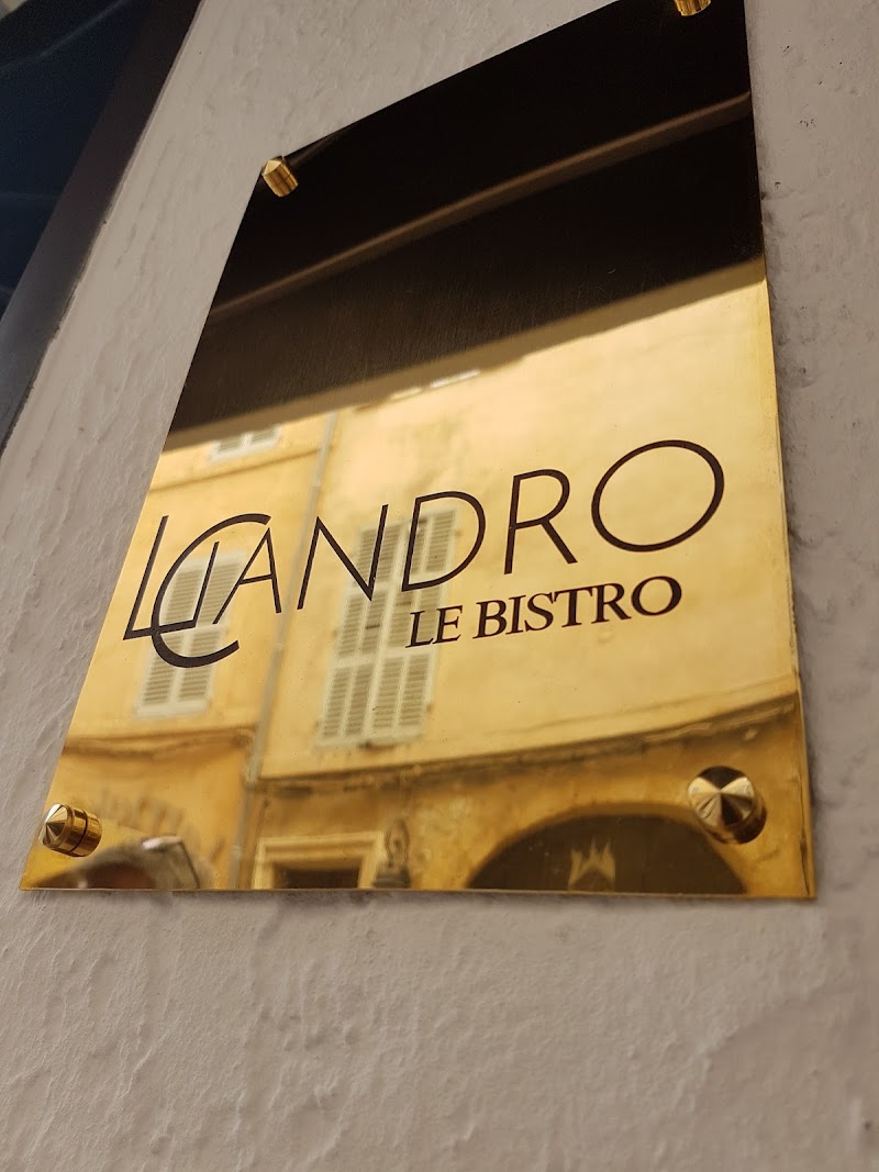 Licandro Le Bistro - Photo 4