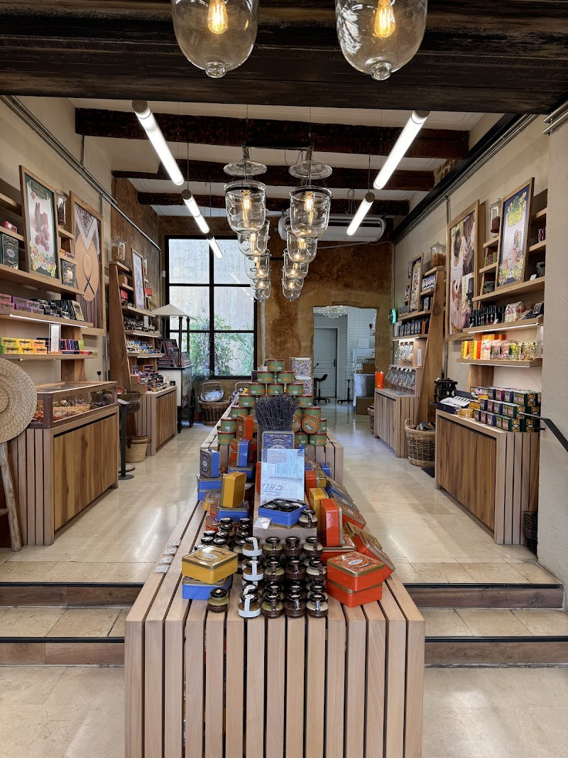 Nguyen Thanh - Photo 10