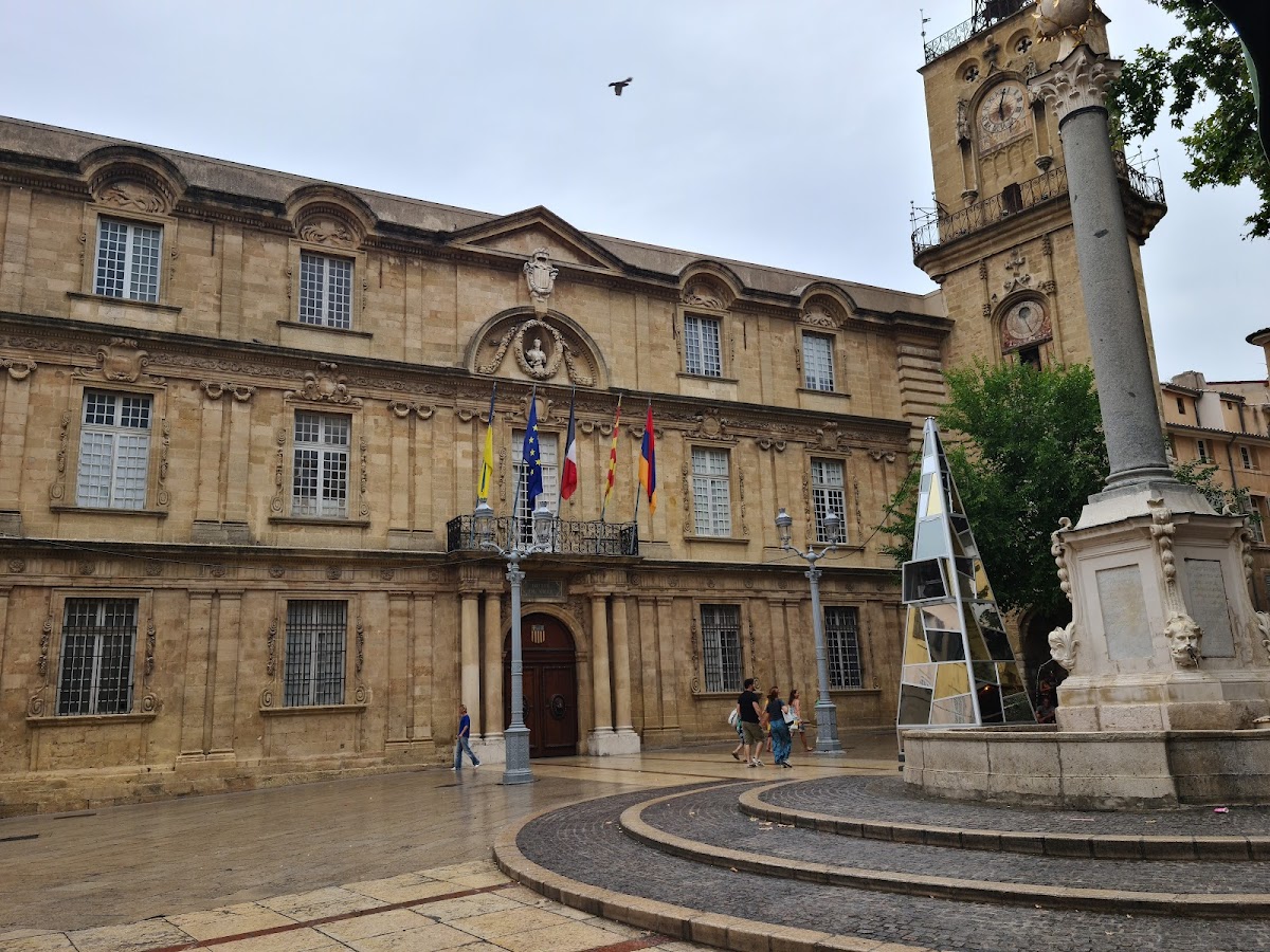 Nicolas Aix Mairie - Photo 2