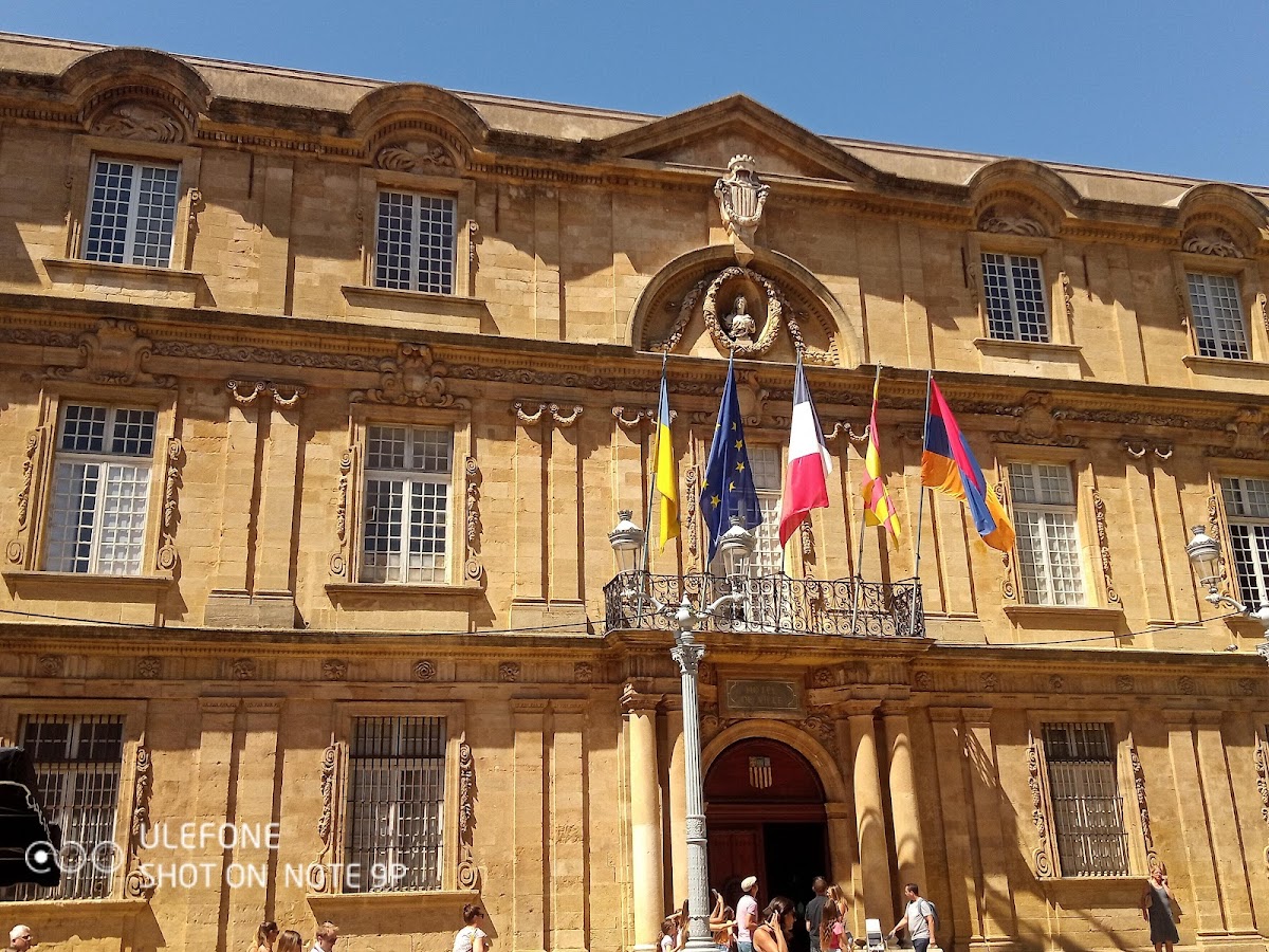 Nicolas Aix Mairie - Photo 5