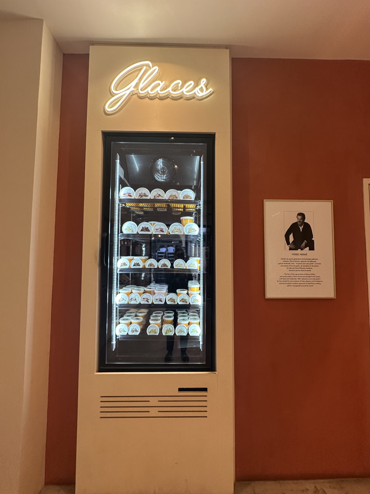 Pierre Hermé Paris - Photo 6