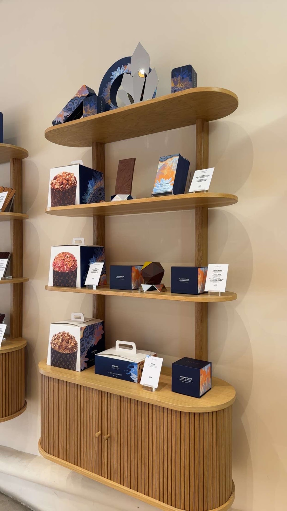 Pierre Hermé Paris - Photo 10