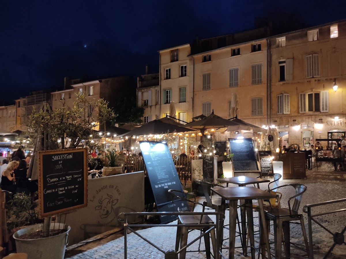 Place des Cardeurs - Photo 3