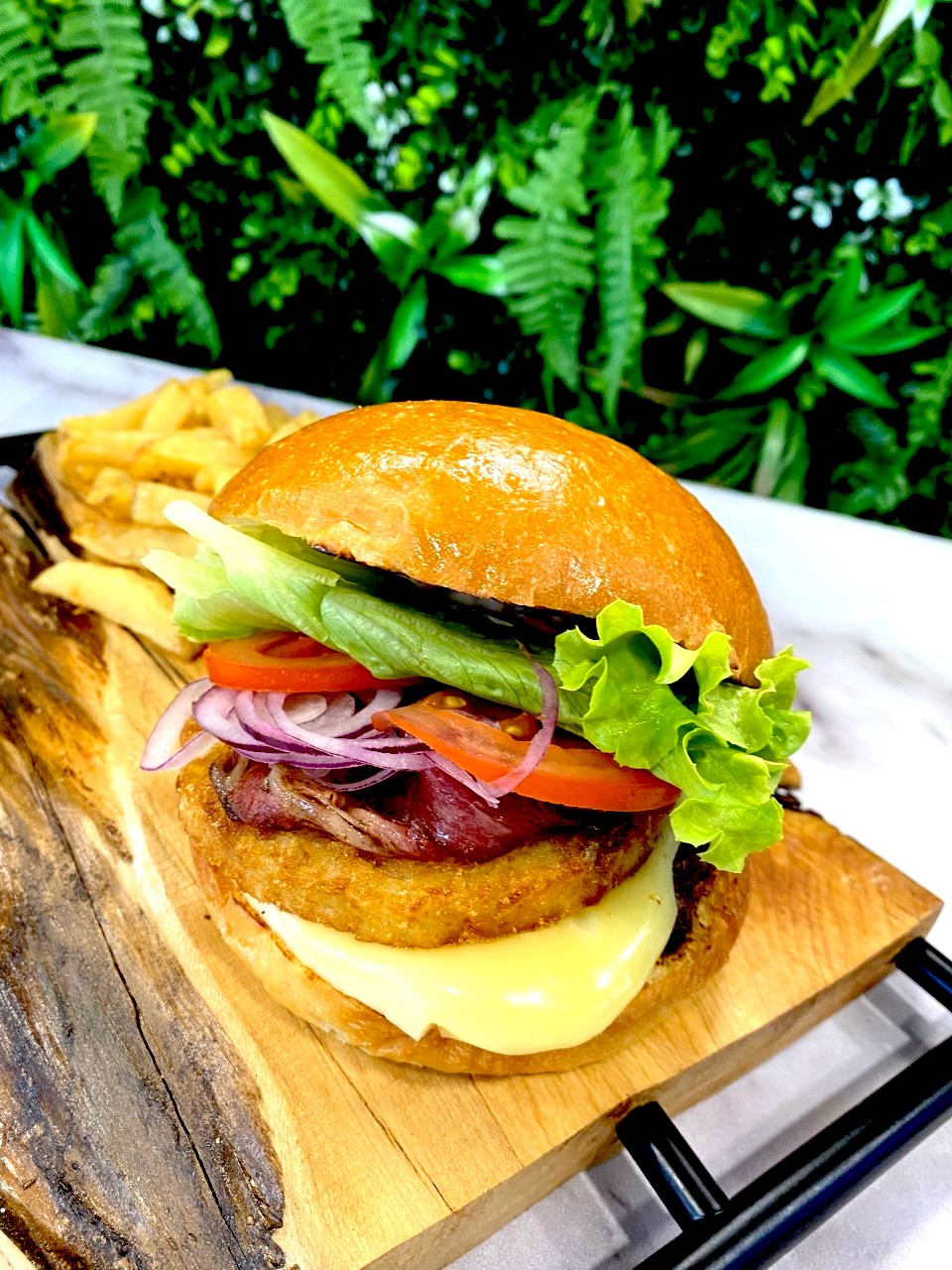 Planet burger Aix-en-provence - Photo 2