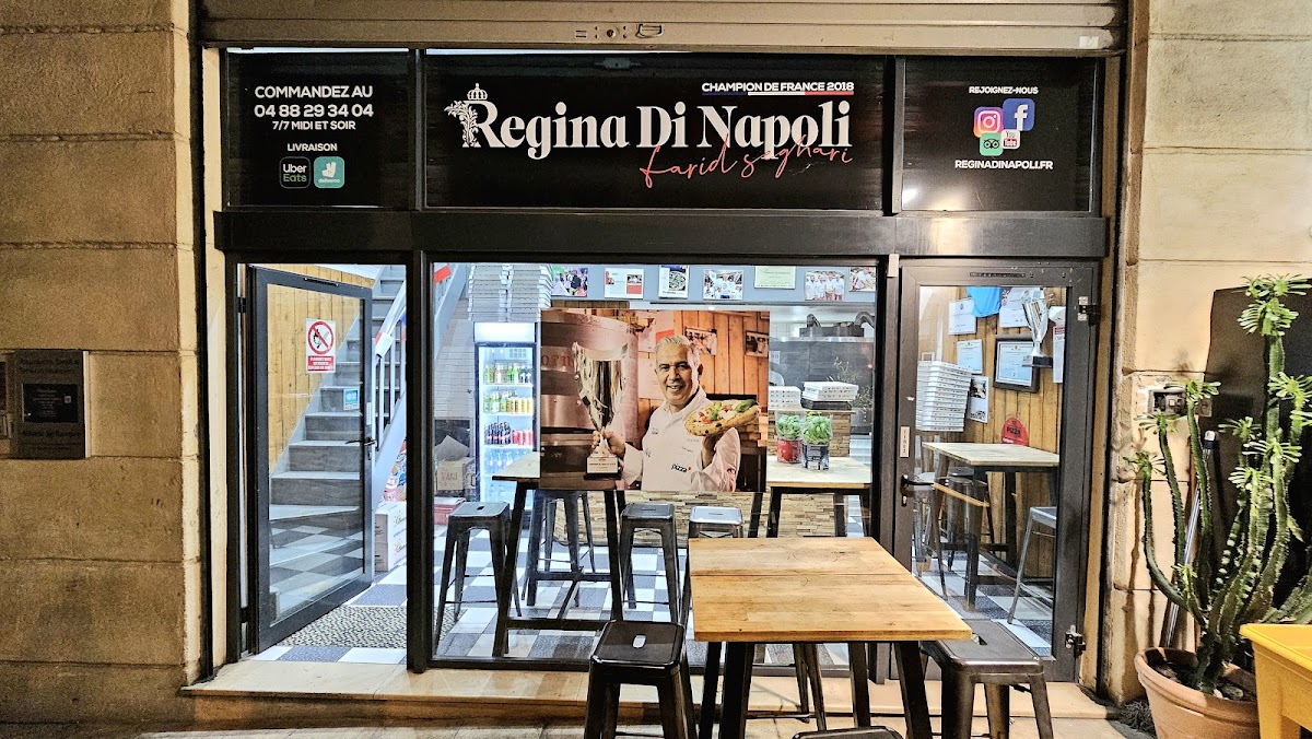 Regina Di Napoli