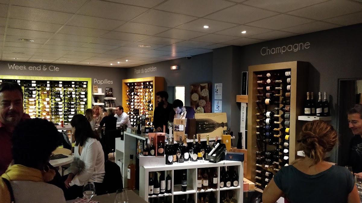 Simplement Vin - Photo 6