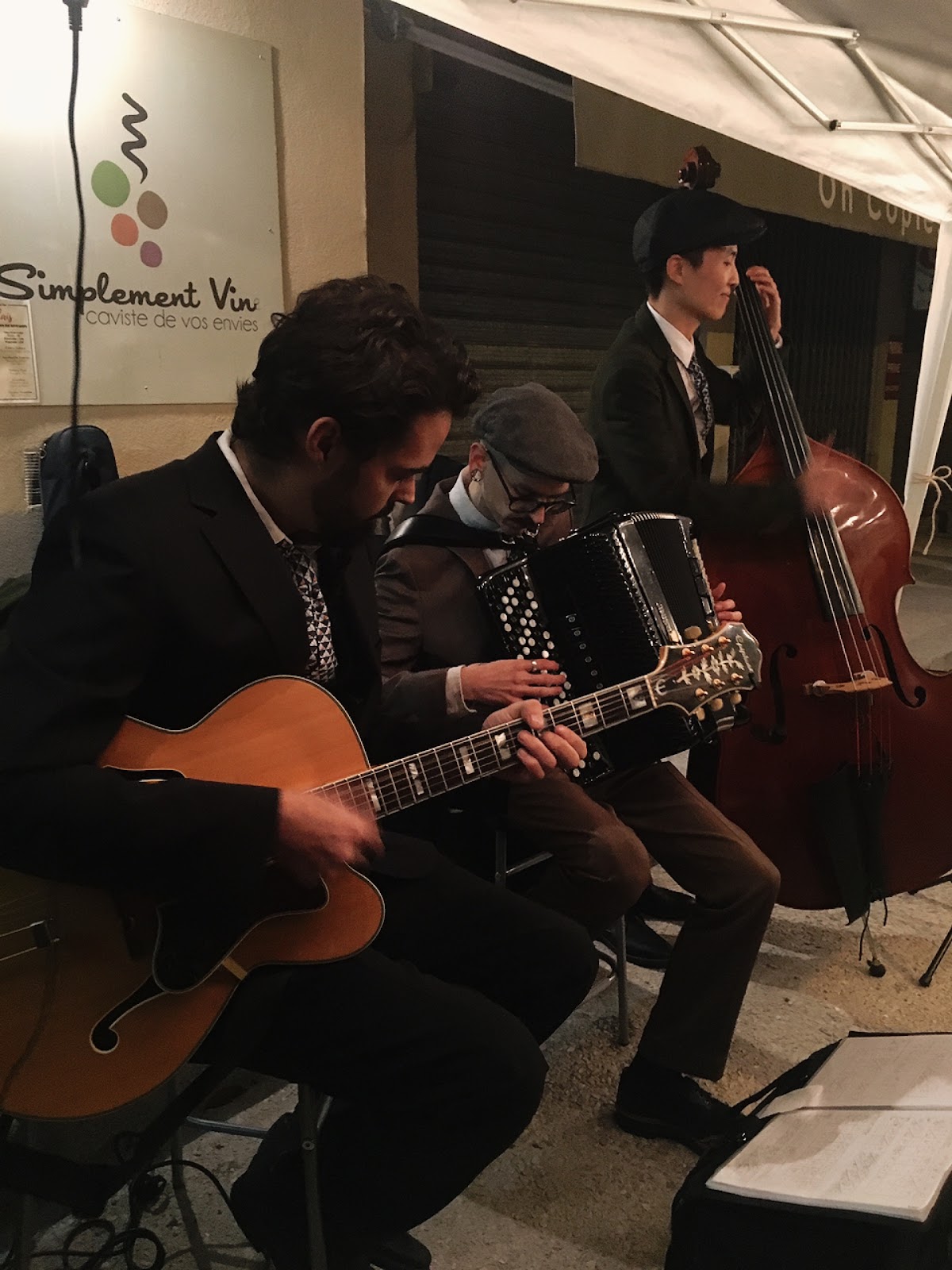 Simplement Vin - Photo 10