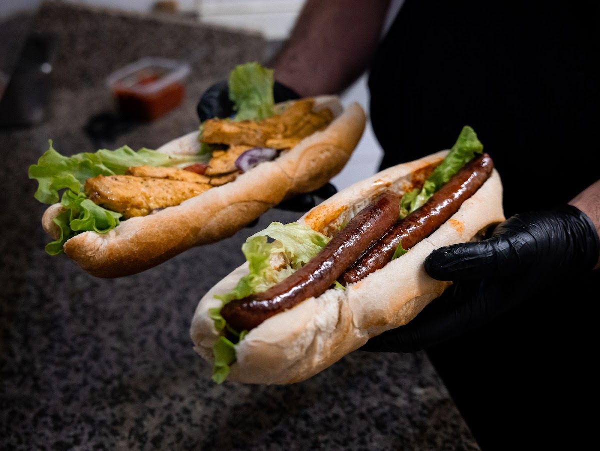 Snack time - Photo 3