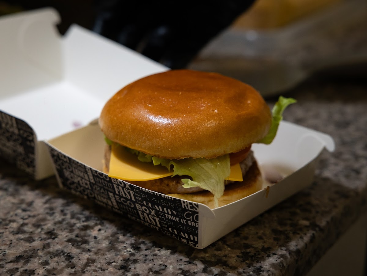 Snack time - Photo 8