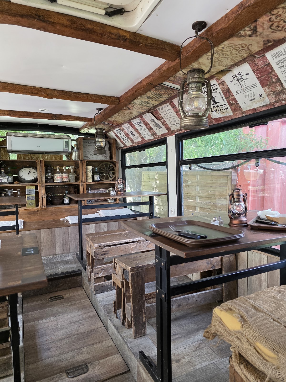 Wanted Burger - Photo 5