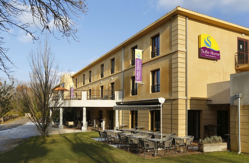 Hôtel et résidence Suite Home d'Aix en Provence Bouc Bel Air