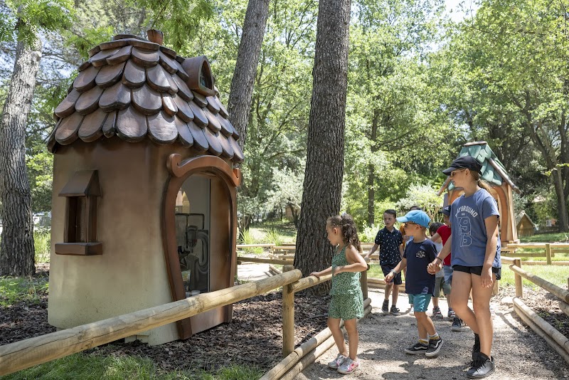 The Village Des Automates