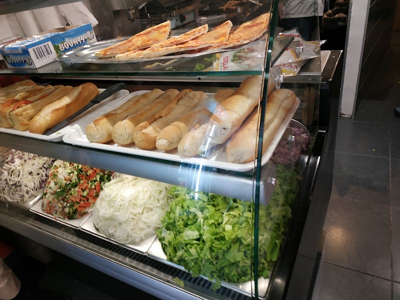 Snack le juste à côté