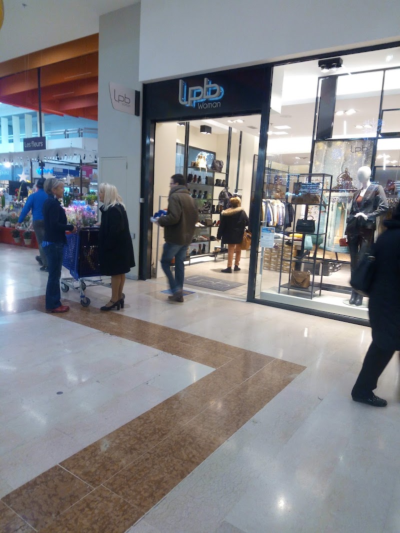 LPB LES PETITES BOMBES