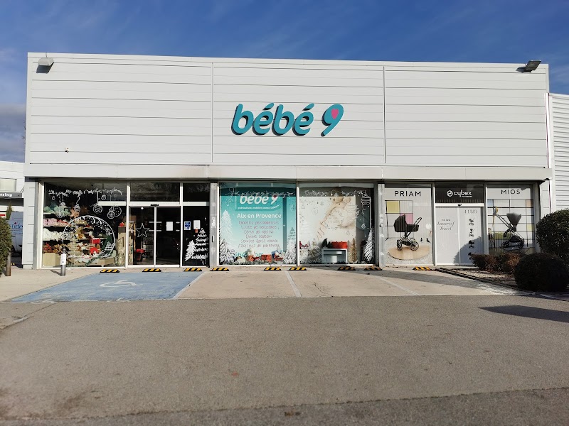 Bébé 9