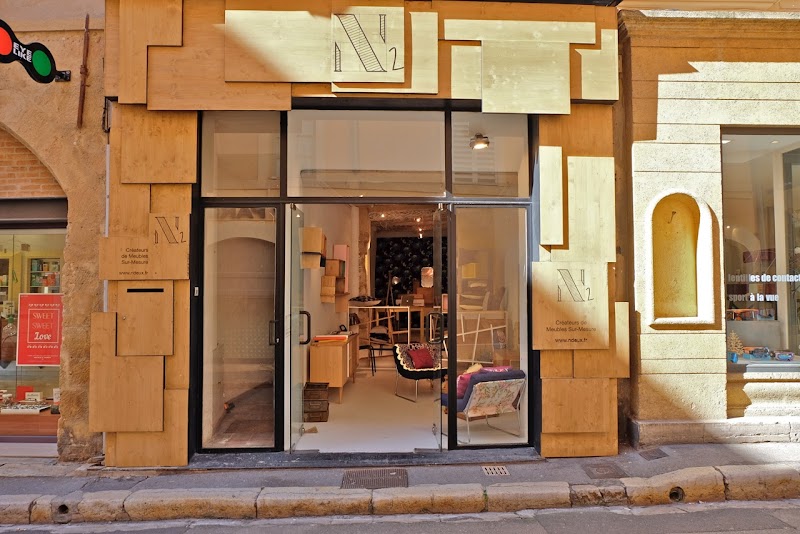 N2 - meubles sur mesure